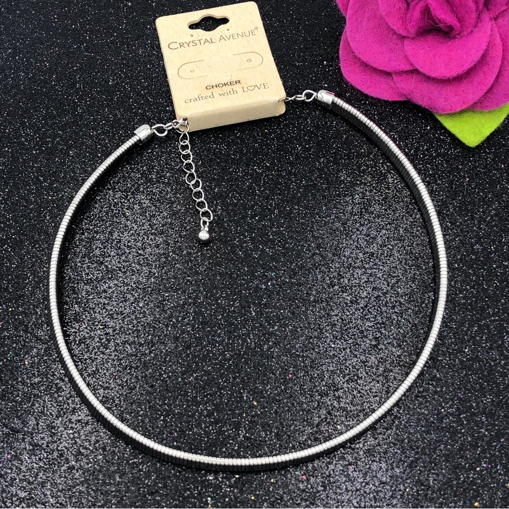🍀 Silver Tone Snake Omega Chain Choker Necklace